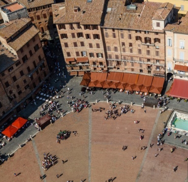 Piazza del Campo,  Siena